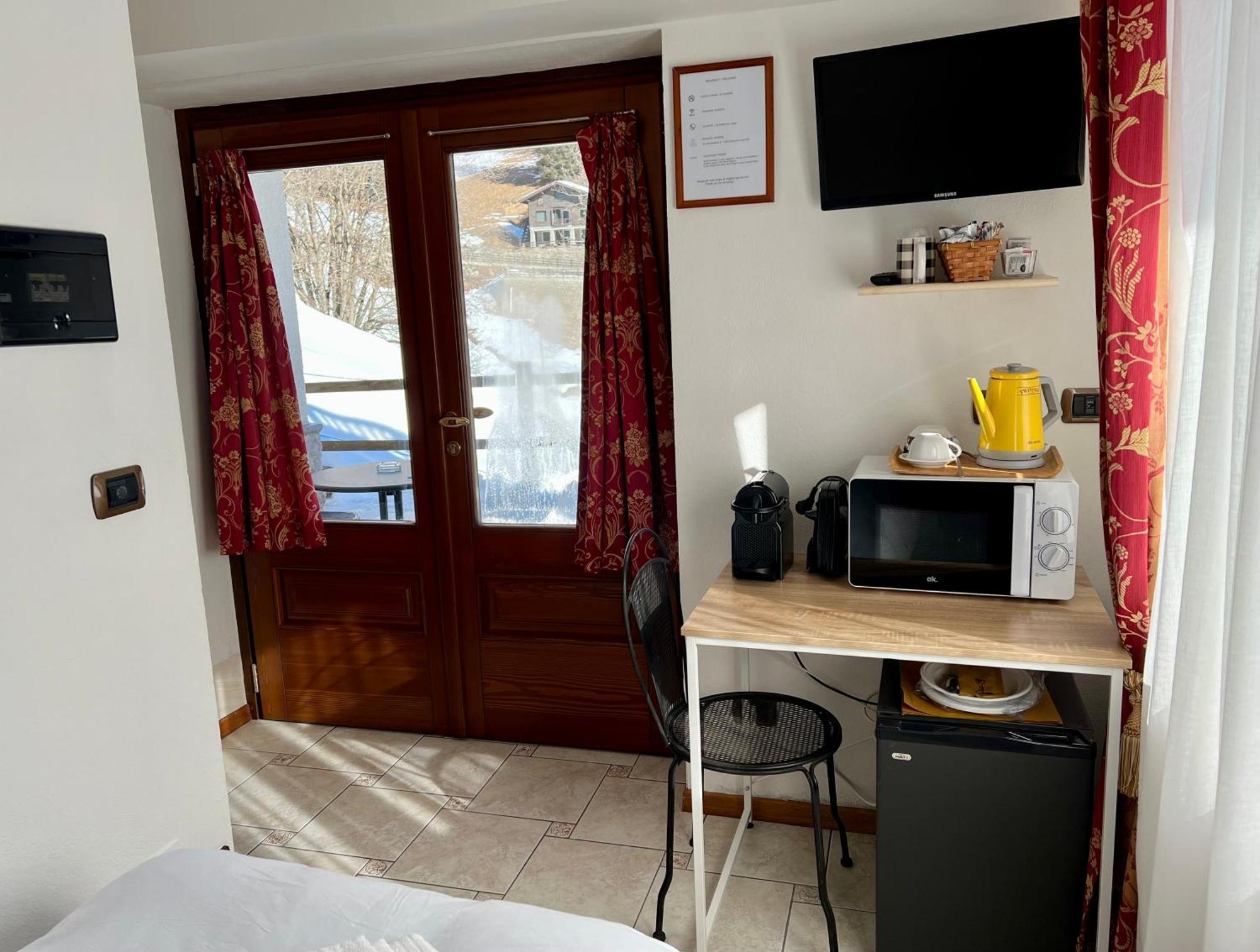Affittacamere Buenavista Guest House 샴폴루크 객실 사진